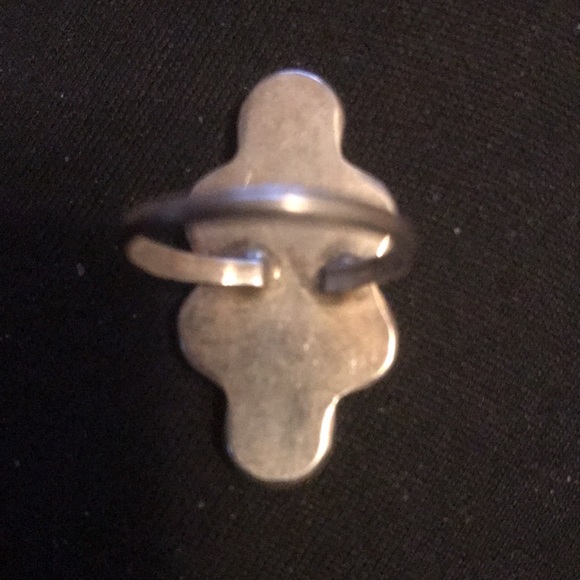 Old native pawn ring. Almost 2” long. Size 6.5 - Picture 2 of 3
